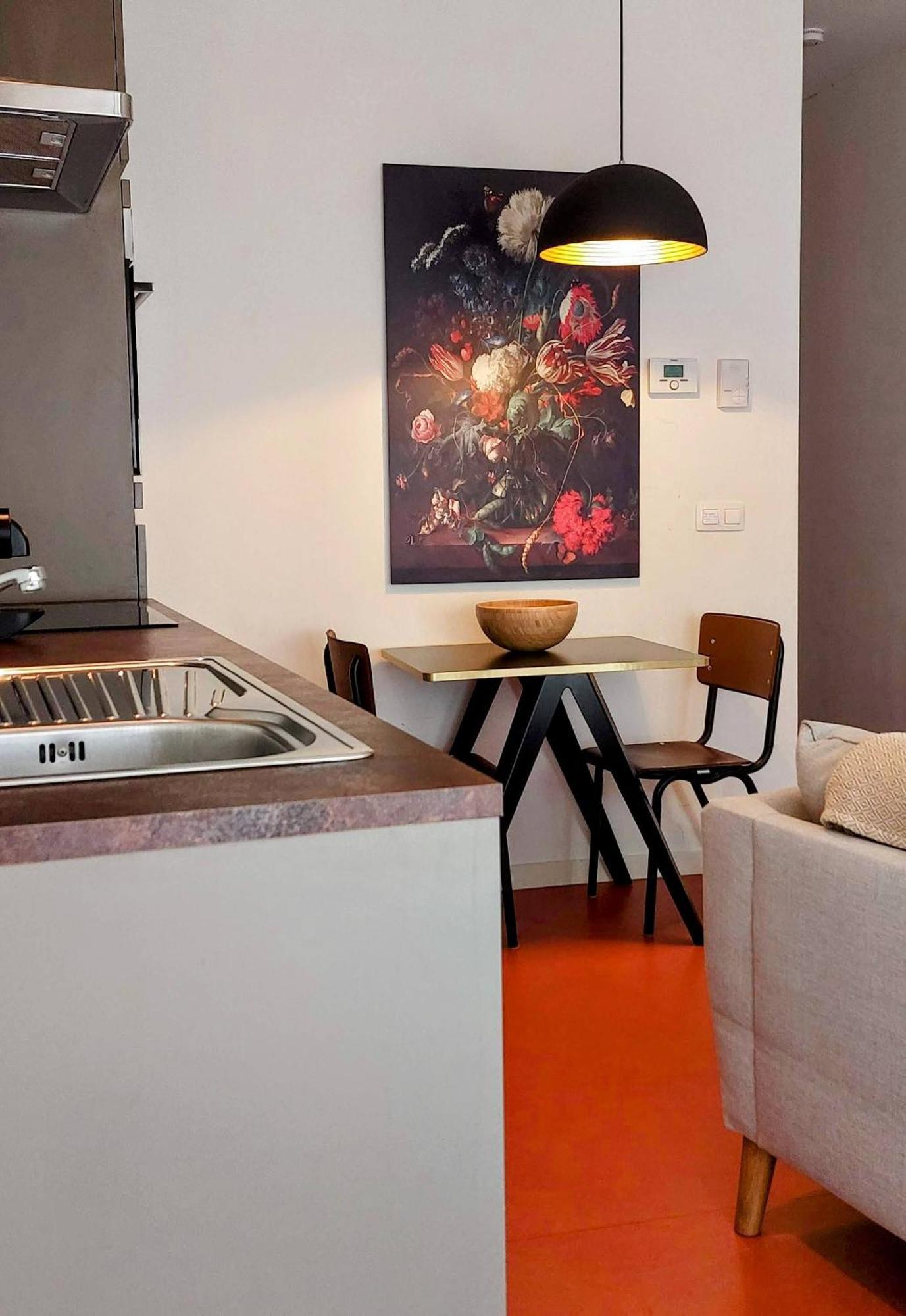 Urban Condo - Peacefull And Cozy Spot In Historical Center Amberes Exterior foto