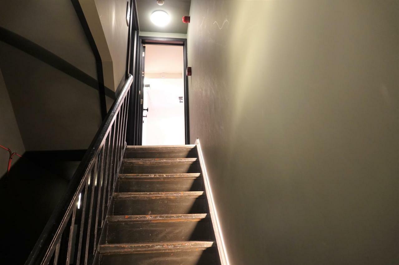 Urban Condo - Peacefull And Cozy Spot In Historical Center Amberes Exterior foto